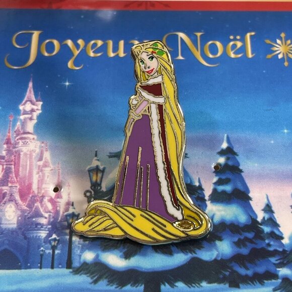 Disneyland Rapunzel Princess Trading Pin Tangled Christmas Lapel Pin Brooch Gift - Picture 2 of 11